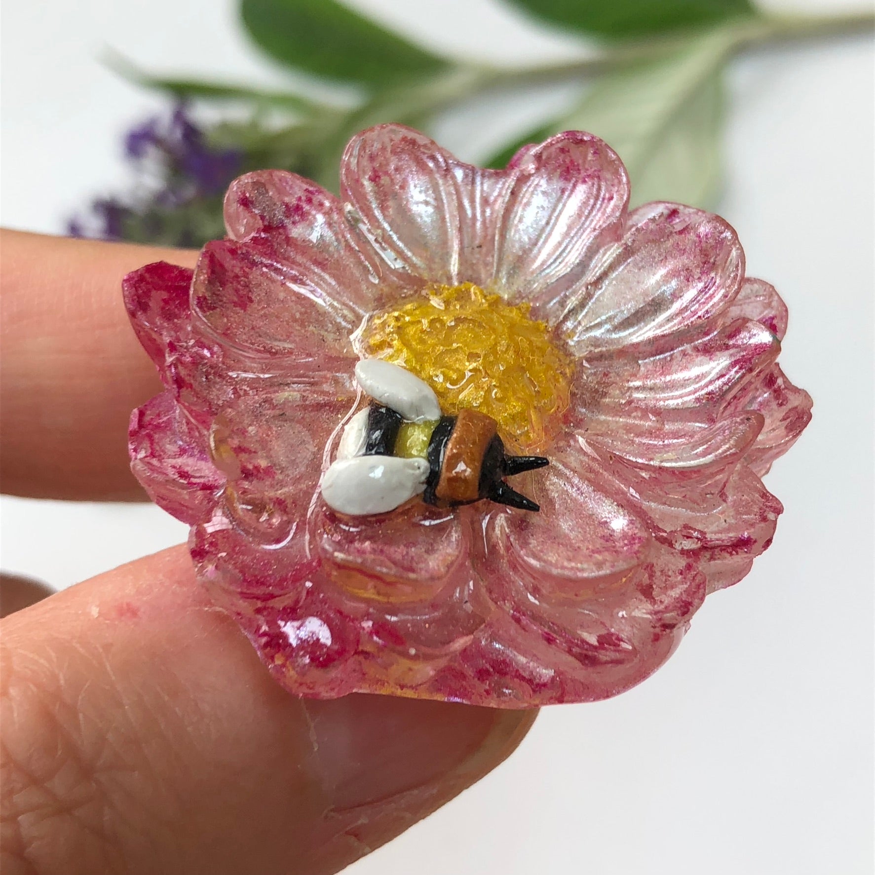 Miniature Handmade Polymer Clay Bee on Epoxy Resin Flower Lapel Pin Br🐝🌸 Buzzing with Elegance: Introducing our Miniature Handmade Polymer Clay Bee on Epoxy Resin Flower Lapel Pin Brooch! 🌸🐝Looking to add a touch of whimsy and natuBee lapel pinPadpod & BerrieMy Fairytale GiftsEpoxy Resin Flower Lapel Pin Brooch